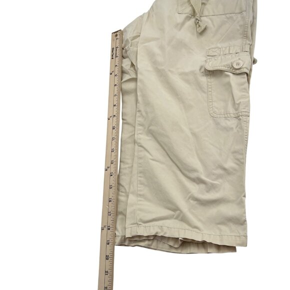 Dockers Women's size 8 Cargo Capri pants Lightweight Favorite Fit Casual Beige - Picture 7 of 7